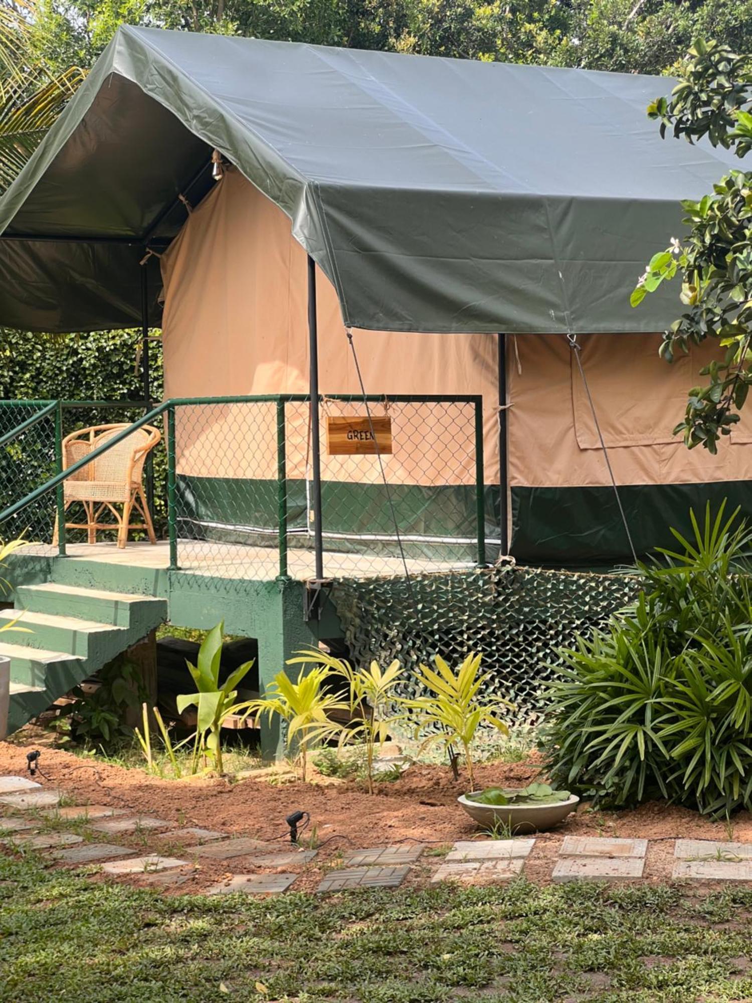 At One - Glamping